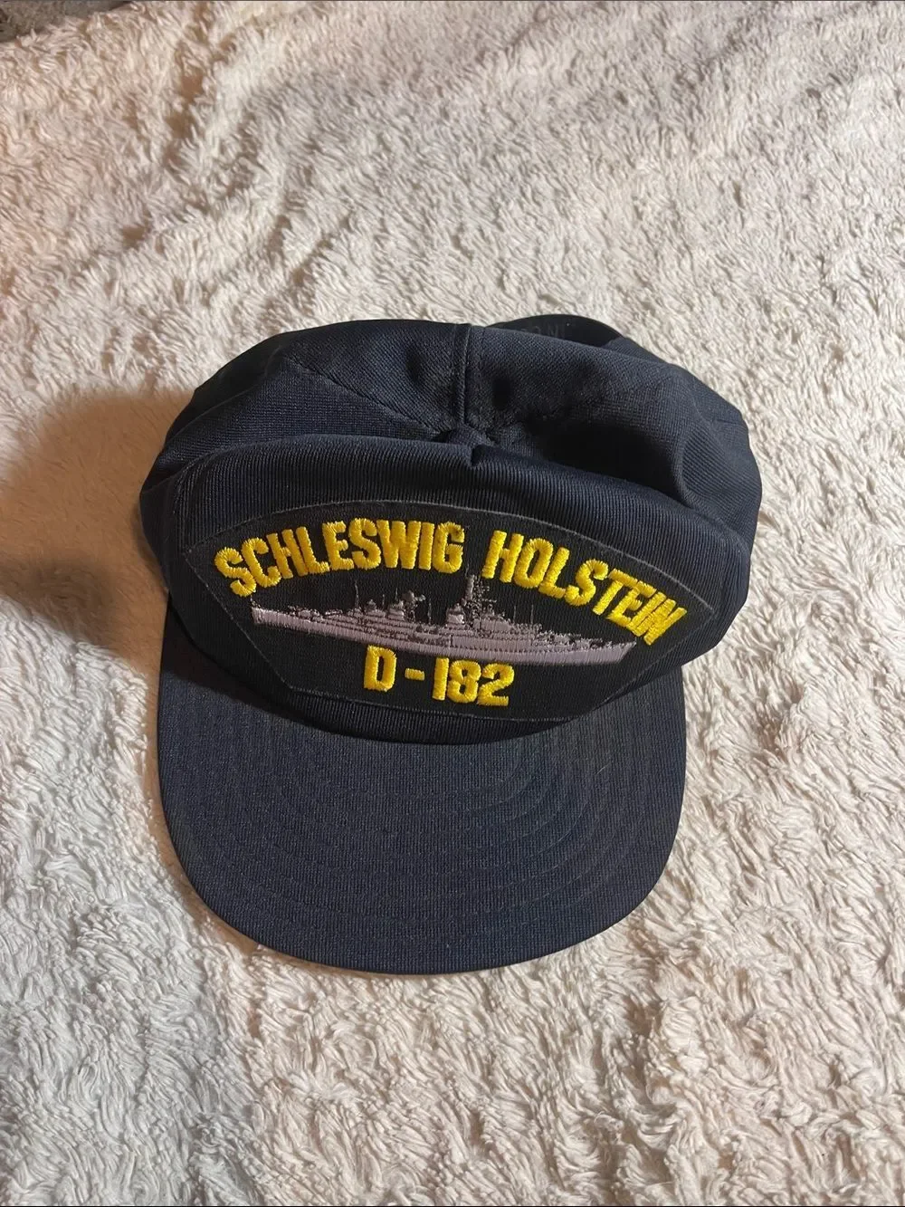 Schleswig Holstein D-182 Navy Embroidered Cap vintage